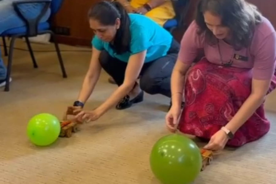 DIY Balloon Racing Cars