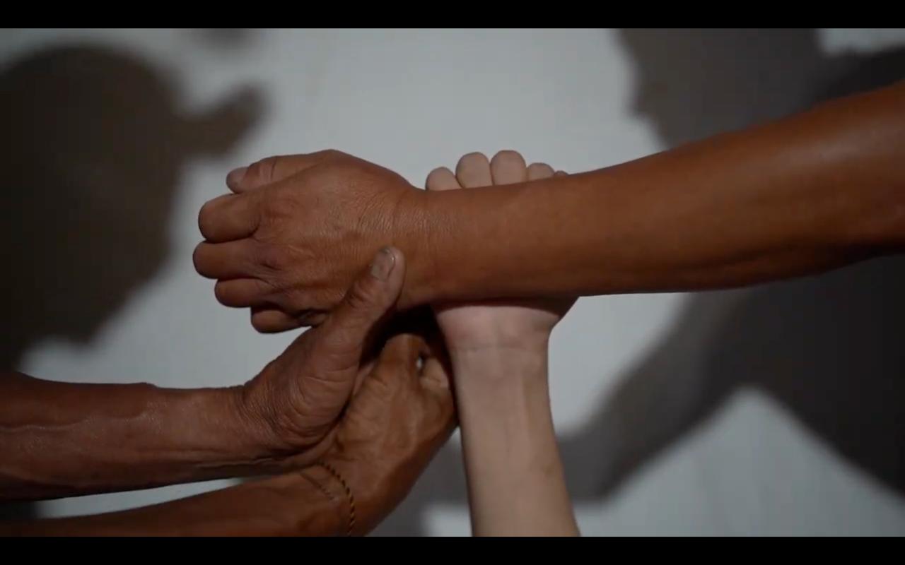 Scores in Transit: Resonances of the Plural