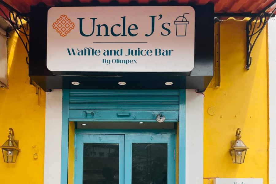 Uncle J’s Waffle and Juice Bar